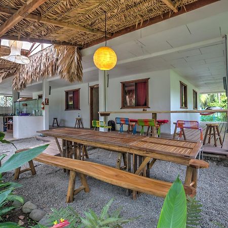Playa 506 Beachfront Hostel Puerto Viejo de Talamanca Exterior photo